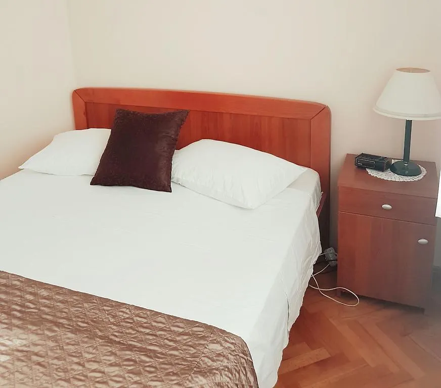 Apartments Oceania 트로기르 크로아티아